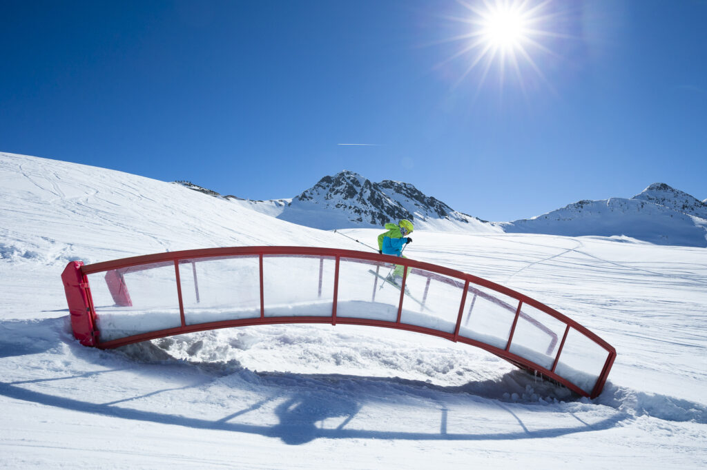 Funslope feature beneath blue skies in the La Plagne ski area – © Elina Sirparanta