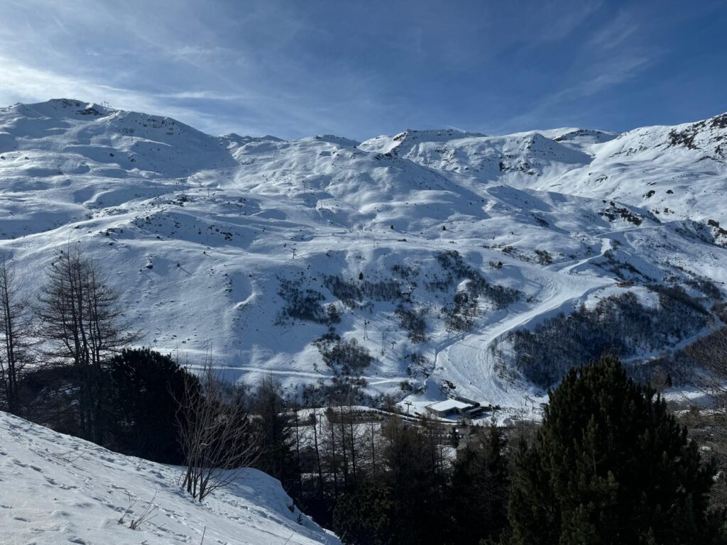 Panoramic winter view across the Méribel valley and surrounding mountains