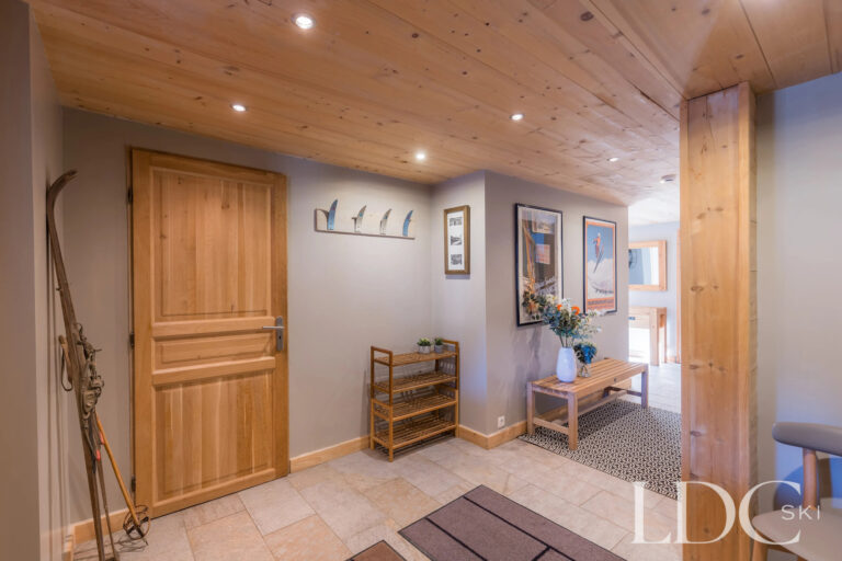 Spacious entrance and boot room at Chalet Aux Joux in Morzine