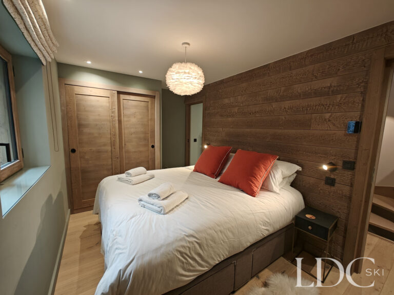 chalet-chardon-bedroom5-st-martin-de-belleville