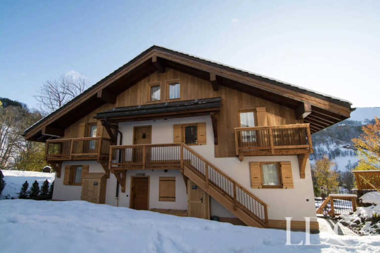 Snow-covered Chalet Fruitière in St Martin de Belleville