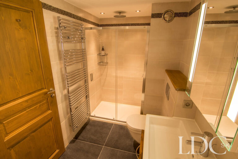 Shower room at Chalet Le Pic Blanc with large walk-in shower