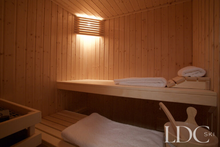 Timber-lined private sauna at Chalet Aphylla