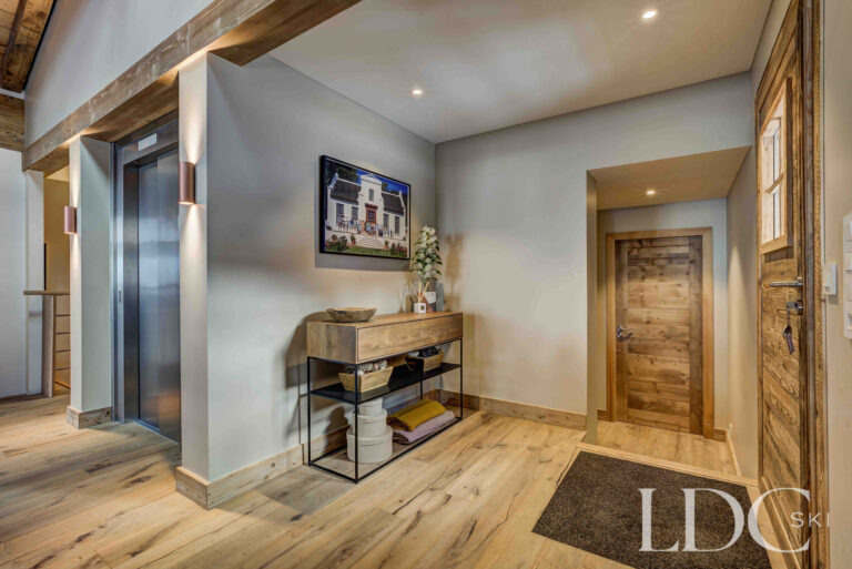 Chalet Constantia's contemporary entrance hall with internal lift