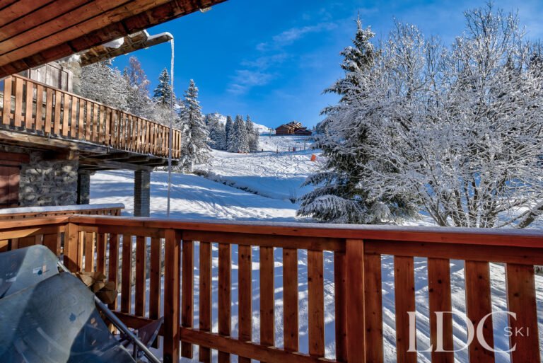 Snowy view from the terrace of Chalet Veronica in Méribel