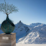 Art au Sommet exhibition in the snowy mountain setting of Courchevel. © Courchevel Tourisme